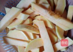 咸蛋焗南瓜的做法图解2