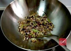 香菇炒饭的做法图解4