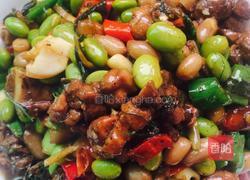 毛豆花生炖鸭腿的做法图解11