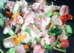 毛豆花生炖鸭腿的做法图解6