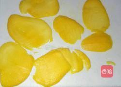 芒果可丽卷的做法图解2