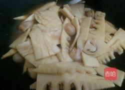 草菇甘笋的做法图解8