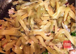 榨菜丝炒肉末的做法图解5
