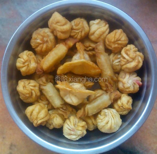 还有我儿子包的圆宝。