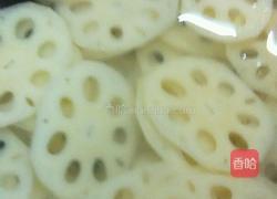 水煮莲藕的做法图解3