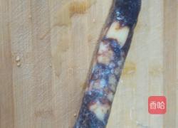 川味香肠炒辣椒的做法图解1