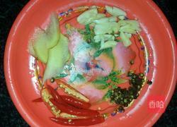 泡椒鳳爪的做法图解1