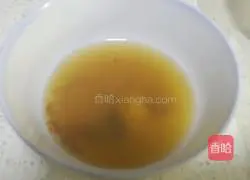 Illustration of how to make stir-fried basil with perilla 8