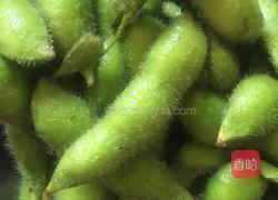 盐水毛豆的做法图解1