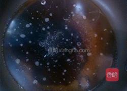 芝麻核桃糖的做法图解2