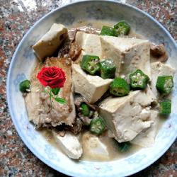 鱼肉炖豆腐的做法[图]