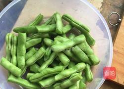 四季豆炒土豆的做法图解2