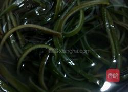 红油蒜泥海带丝的做法图解3