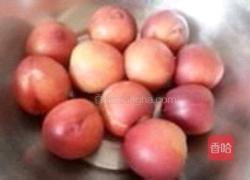 桃子酒的做法图解1