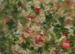 西红柿鸡蛋胡萝卜汤的做法图解3