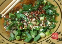 酸汤龙须面的做法图解1