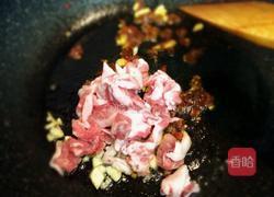 土豆片炒豆瓣肉丁的做法图解5