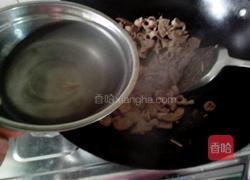 猪肝粉肠汤的做法图解6