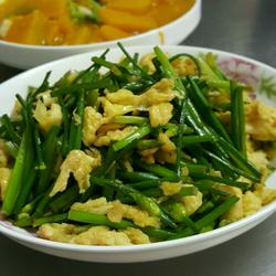 韭菜芯炒蛋花的做法[图]