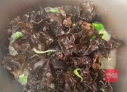 木耳黄瓜炒鸡蛋的做法图解4