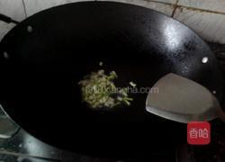 草菇炒肉的做法图解7