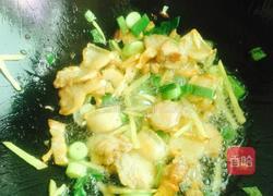 茭白炒肉的做法图解3