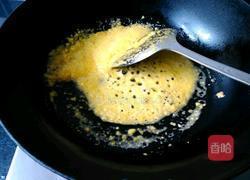 蟹黄豆腐的做法图解3