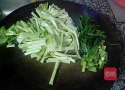 芹菜炒猪肝的做法图解3