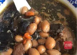 Illustration of how to make peanut ribs crock pot soup 11