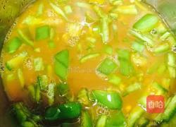 鸡蛋包青椒丁的做法图解4