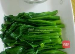 白灼菜心的做法图解1