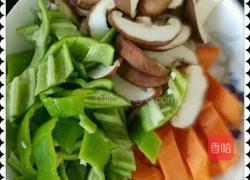 扁豆角炒香菇牛肉的做法图解3