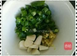 扁豆角炒香菇牛肉的做法图解4