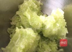 瓜皮猪肉馅饼的做法图解2