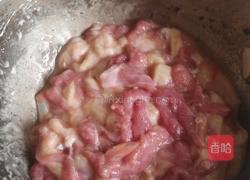 青红椒炒鸭脯的做法图解2