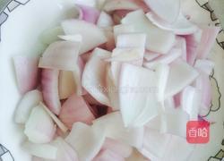 洋葱炒鸭胗的做法图解3