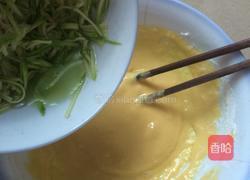 西葫芦鸡蛋饼的做法图解5