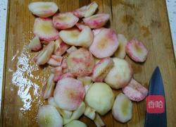 自制桃罐头的做法图解1