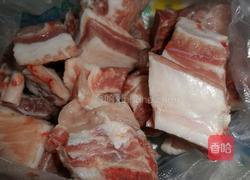 莲藕炖排骨的做法图解1