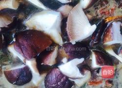 鸭腿炖香菇的做法图解6