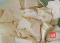 竹笋木耳炒肉的做法图解3