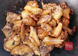 小鸡炖蘑菇的做法图解7