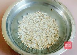 冬瓜薏米排骨汤的做法图解3