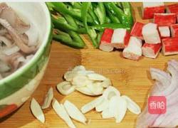 辣炒鱿鱼的做法图解1