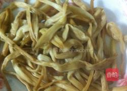 金针丸子汤的做法图解2