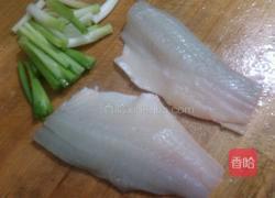 䓤油鲈鱼的做法图解6