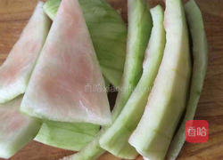 锅贴的做法图解1