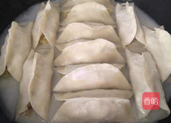 锅贴的做法图解12