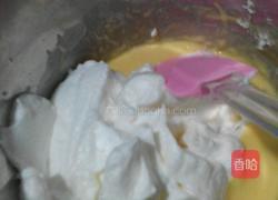 拉花戚风的做法图解4