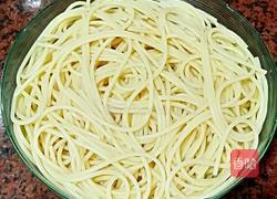 芝士蘑菇肉醬焗意粉的做法圖解1